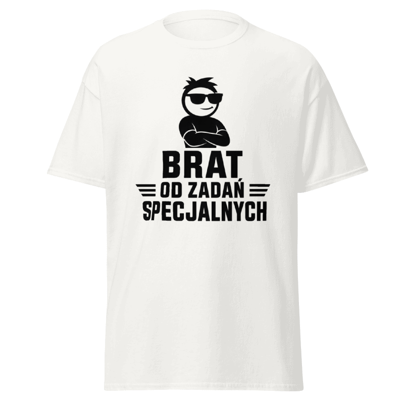 Koszulka T-Shirt Rizer "Brat Od Zadań Specjalnych" w czarnym kolorze z nadrukiem na przodzie.